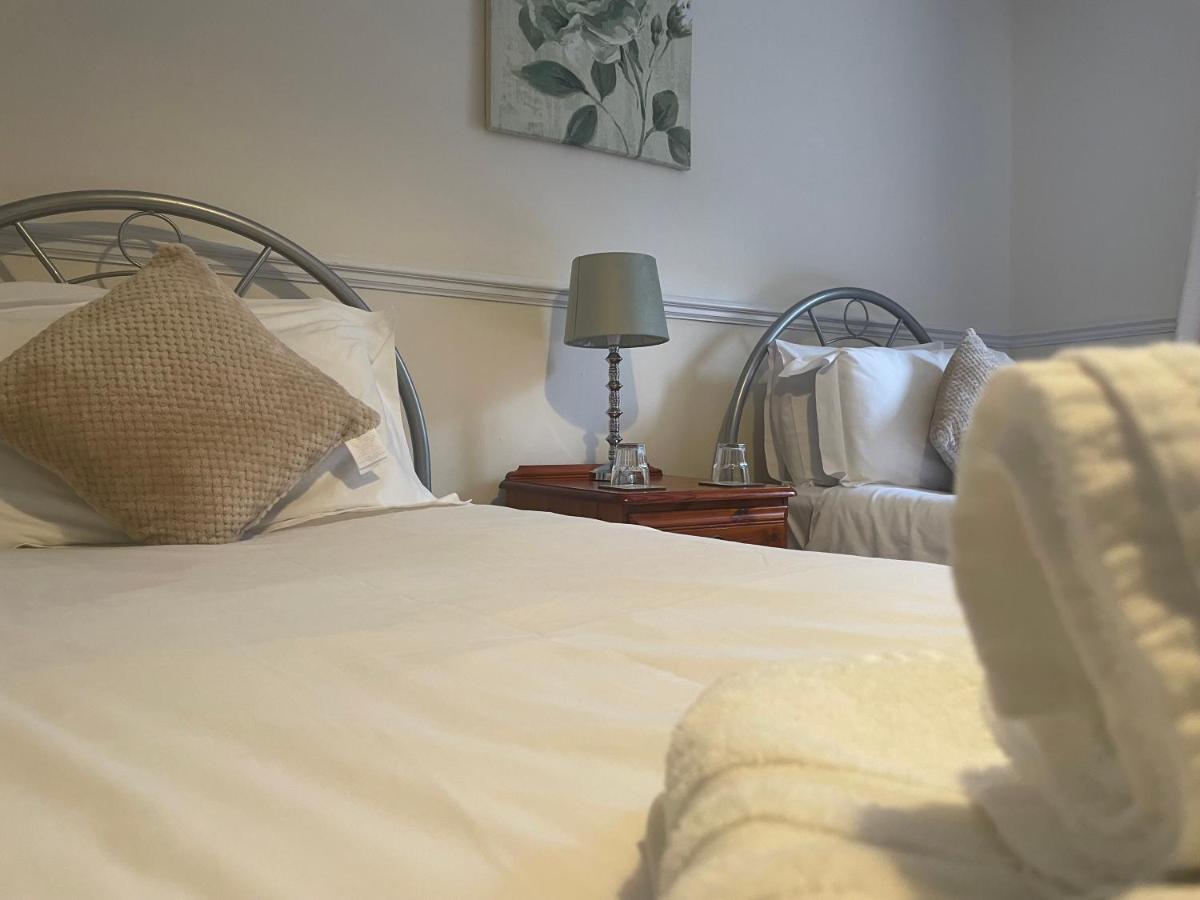 The Kings Arms Inn Montacute Zewnętrze zdjęcie