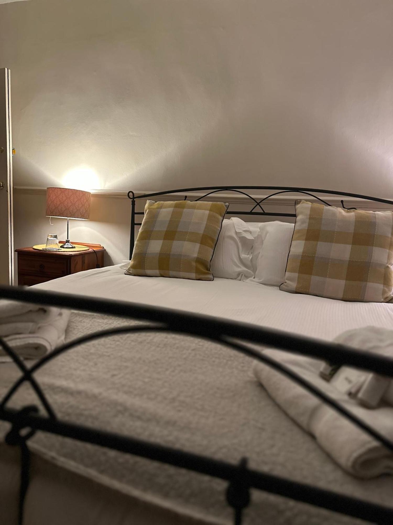 The Kings Arms Inn Montacute Zewnętrze zdjęcie