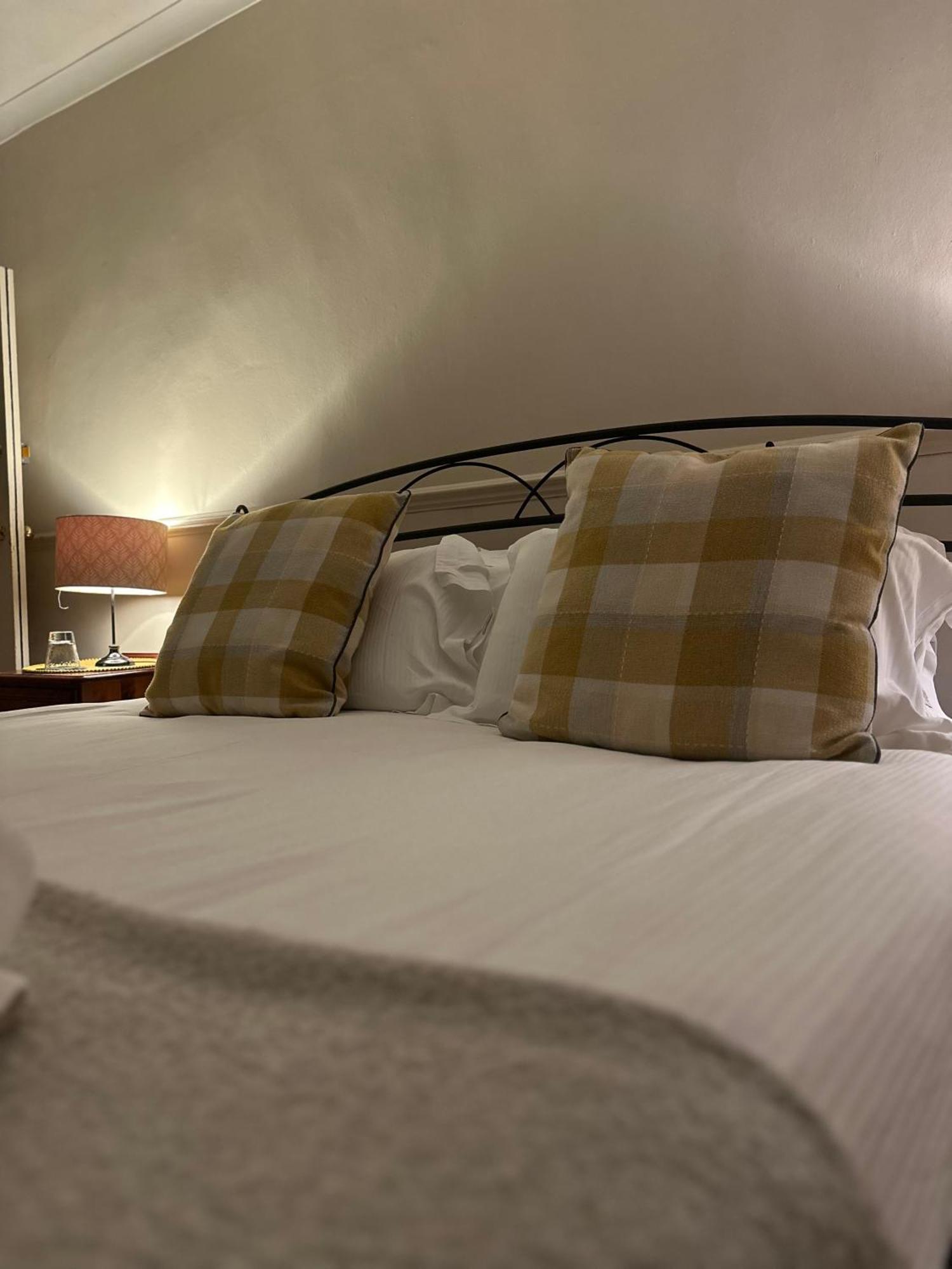 The Kings Arms Inn Montacute Pokój zdjęcie